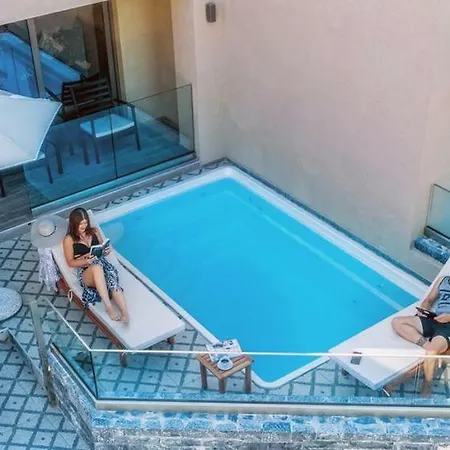 Ξενοδοχείο Villaggio Boutique - Adults Only 4*