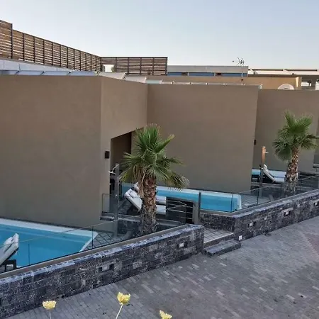 Villaggio Boutique - Adults Only מלון