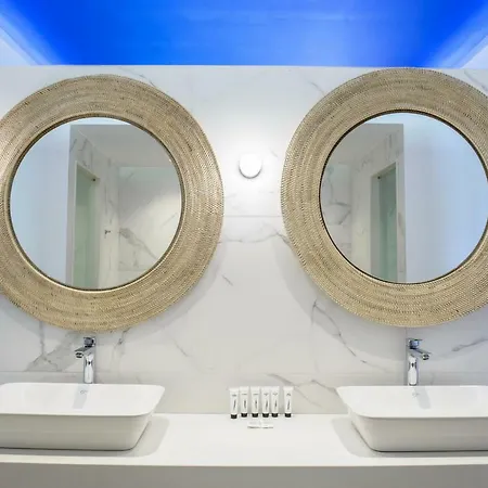 מלון Villaggio Boutique - Adults Only 4*