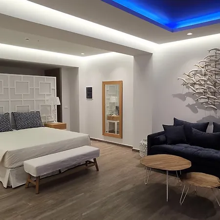 Villaggio Boutique - Adults Only מלון 4*